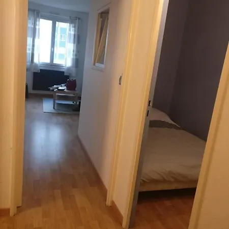 Sawaddee Apartmán *